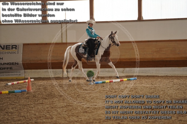 s_A_901567.JPG
